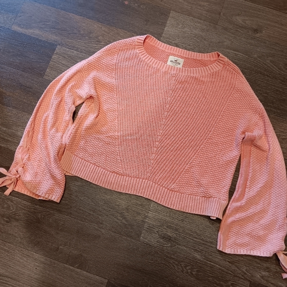 Hollister Baby Link Top Sweater Size S